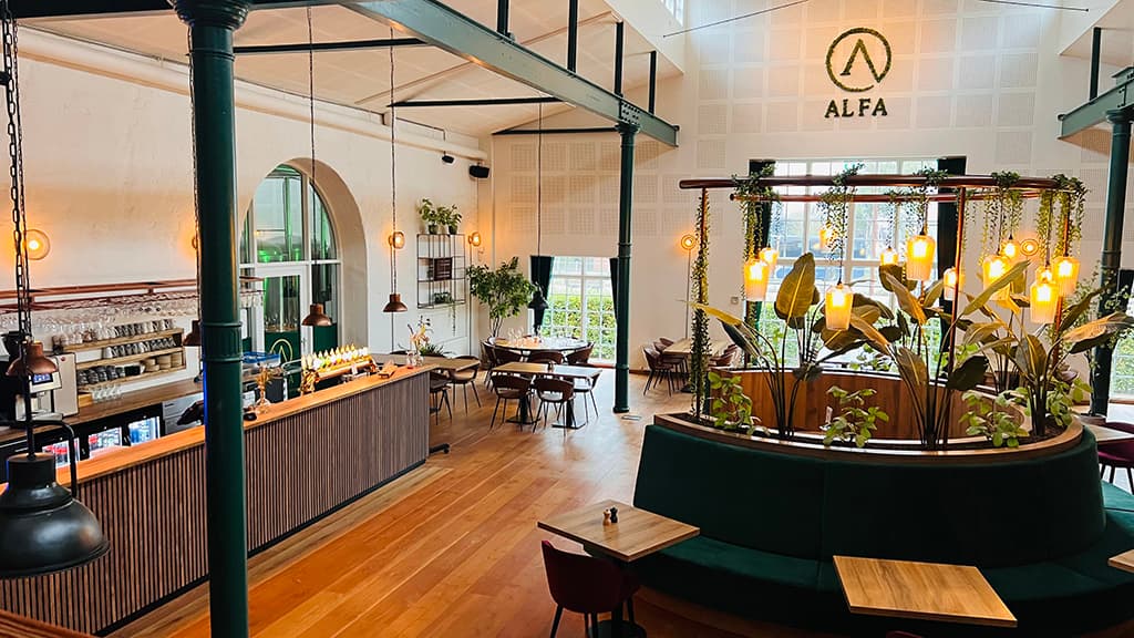Restaurant Alfa - Midt i Vejen by