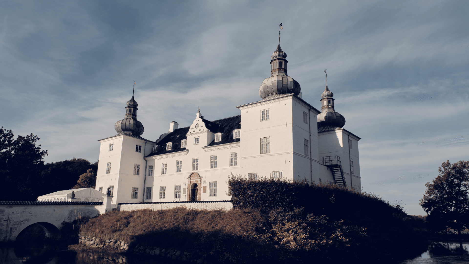 Engelsholm Castle and moat seen from the outside