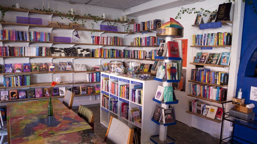 LGBTQ+ CAFÉ